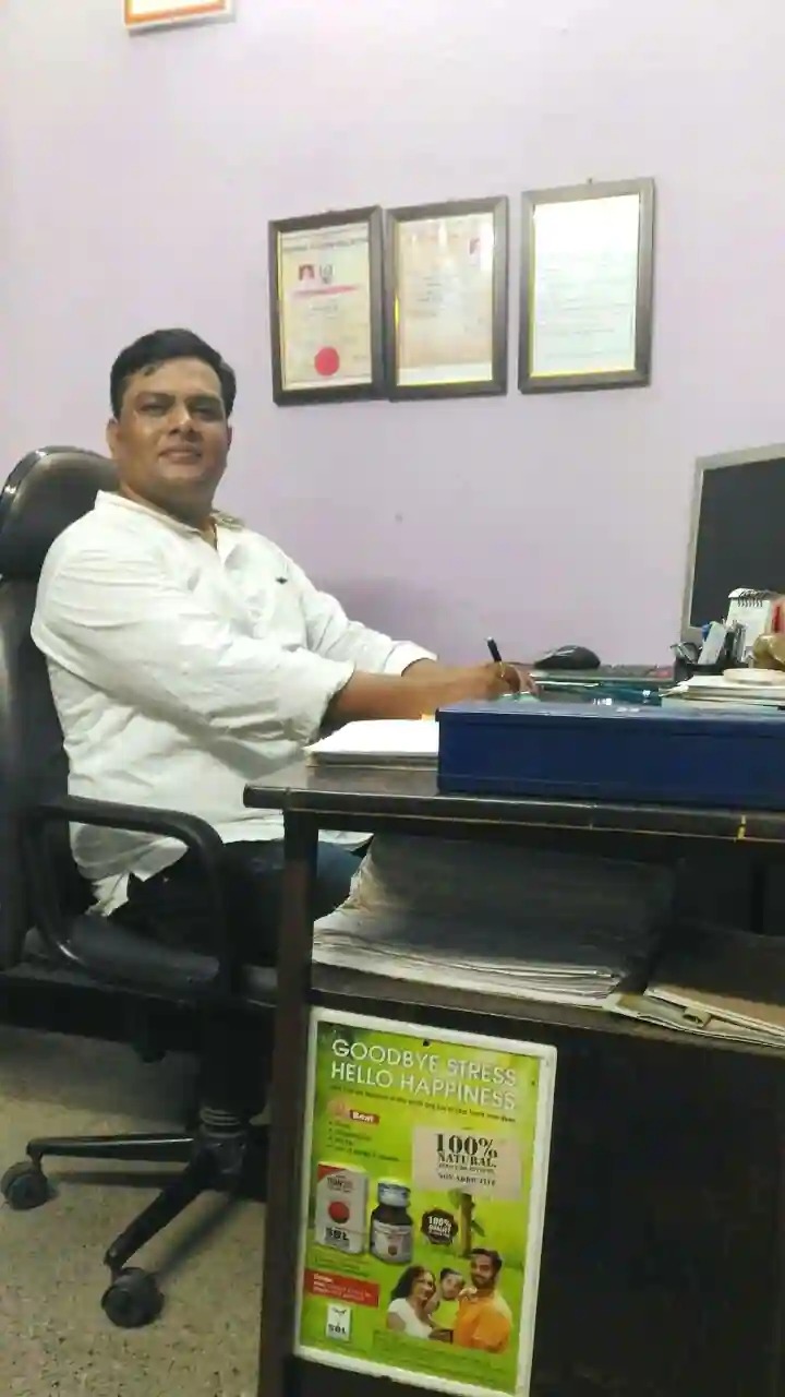 Dr Sudhir Jha